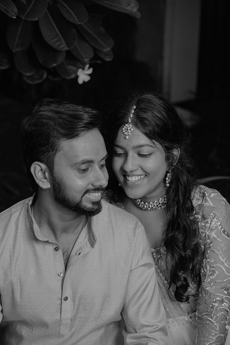 Swesha & Sanjay — Engagement — engagement photography by Tales by Team AR, Chennai