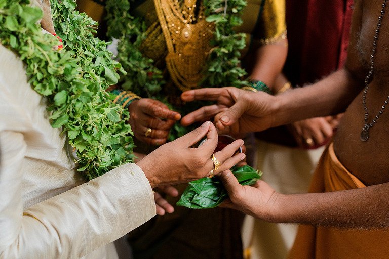 Swesha & Sanjay — wedding photography by Tales by Team AR, Chennai
