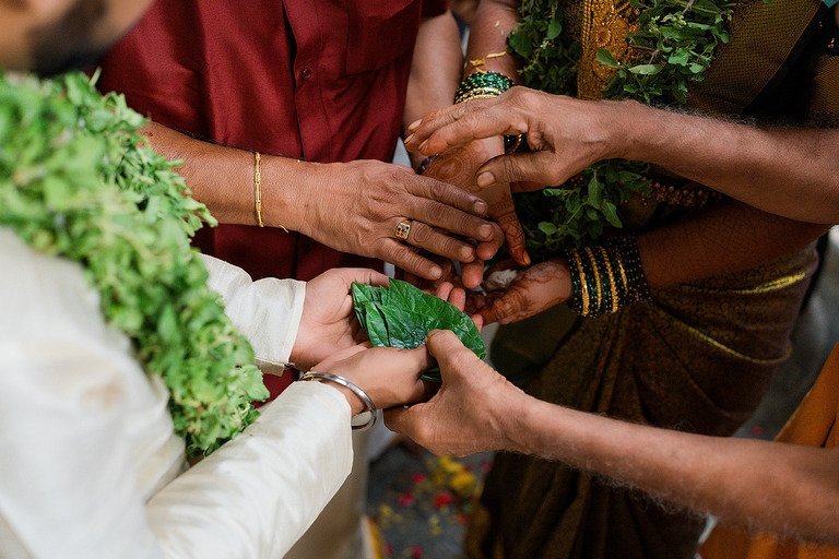 Swesha & Sanjay — wedding photography by Tales by Team AR, Chennai